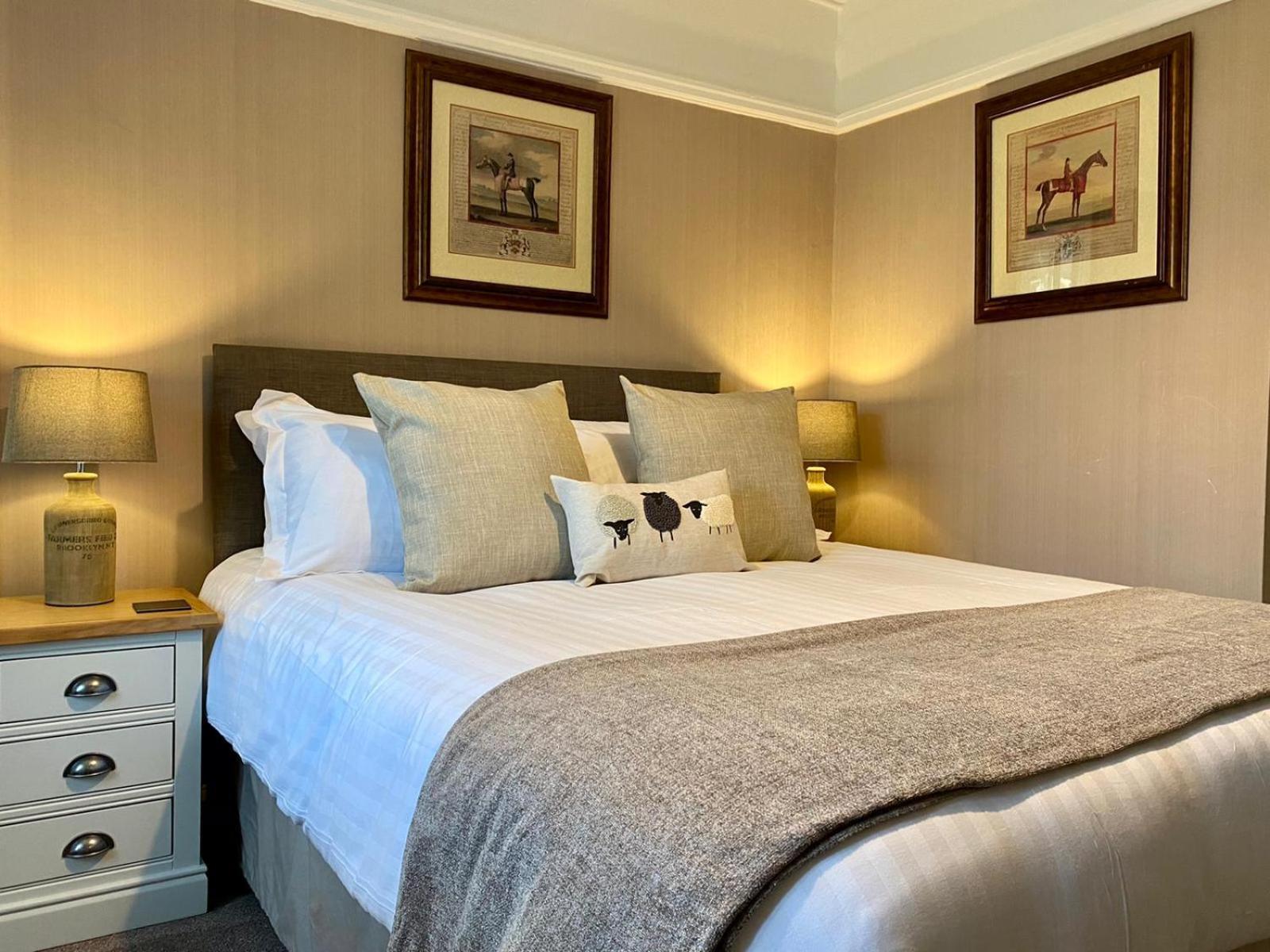 Inn Harts Head